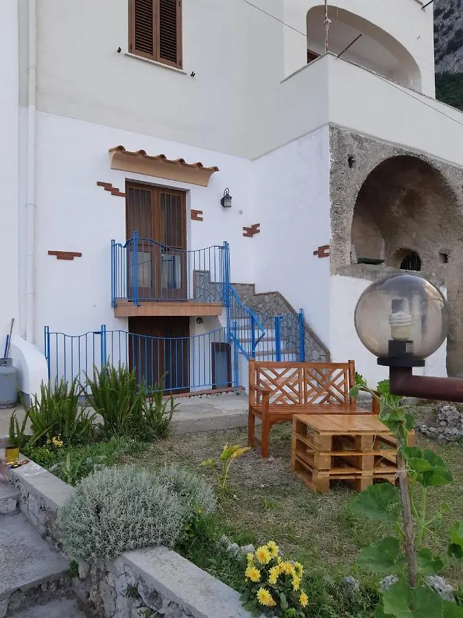 別荘 アマルフィ La Casa Nella Rocciaヴィラ