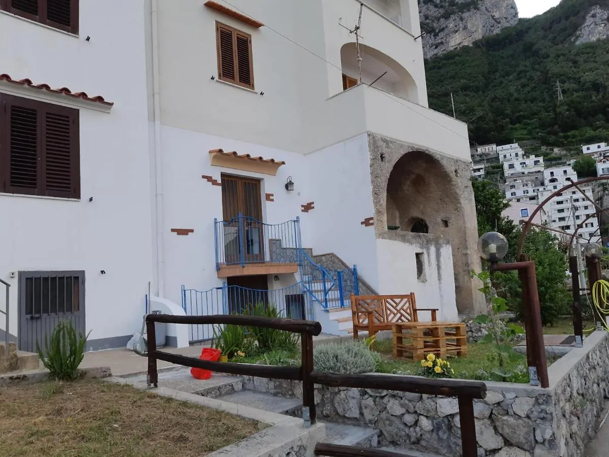 アマルフィ La Casa Nella Rocciaヴィラ イタリア