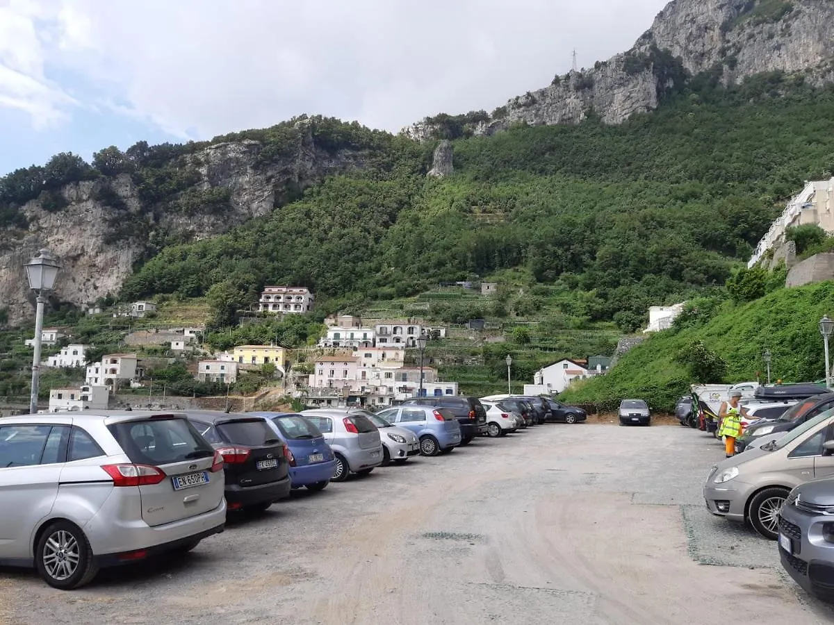 Дом отдыха Вилла La Casa Nella Roccia Амальфи
